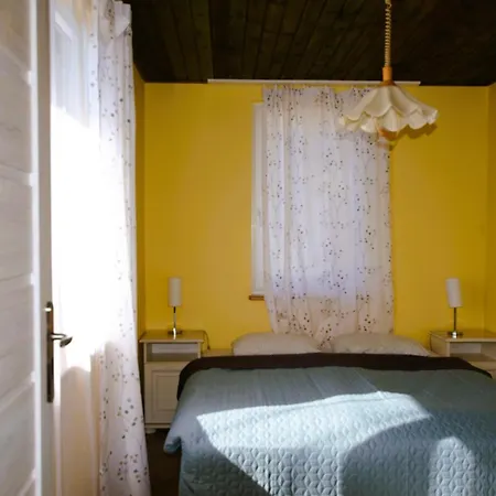Cztery Wiatry Jezierzany Kolo Jaroslawca I Nad Jeziorem Wicko منزل للإقامة *